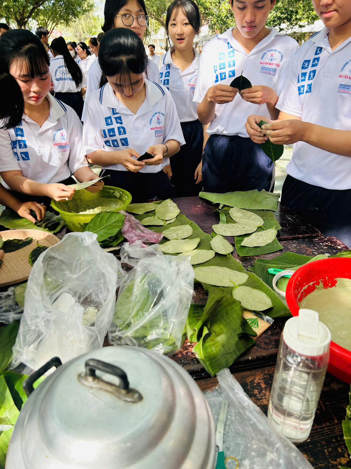 z7280726115202 3a756d8d56092bcf559d2a9b3457f039